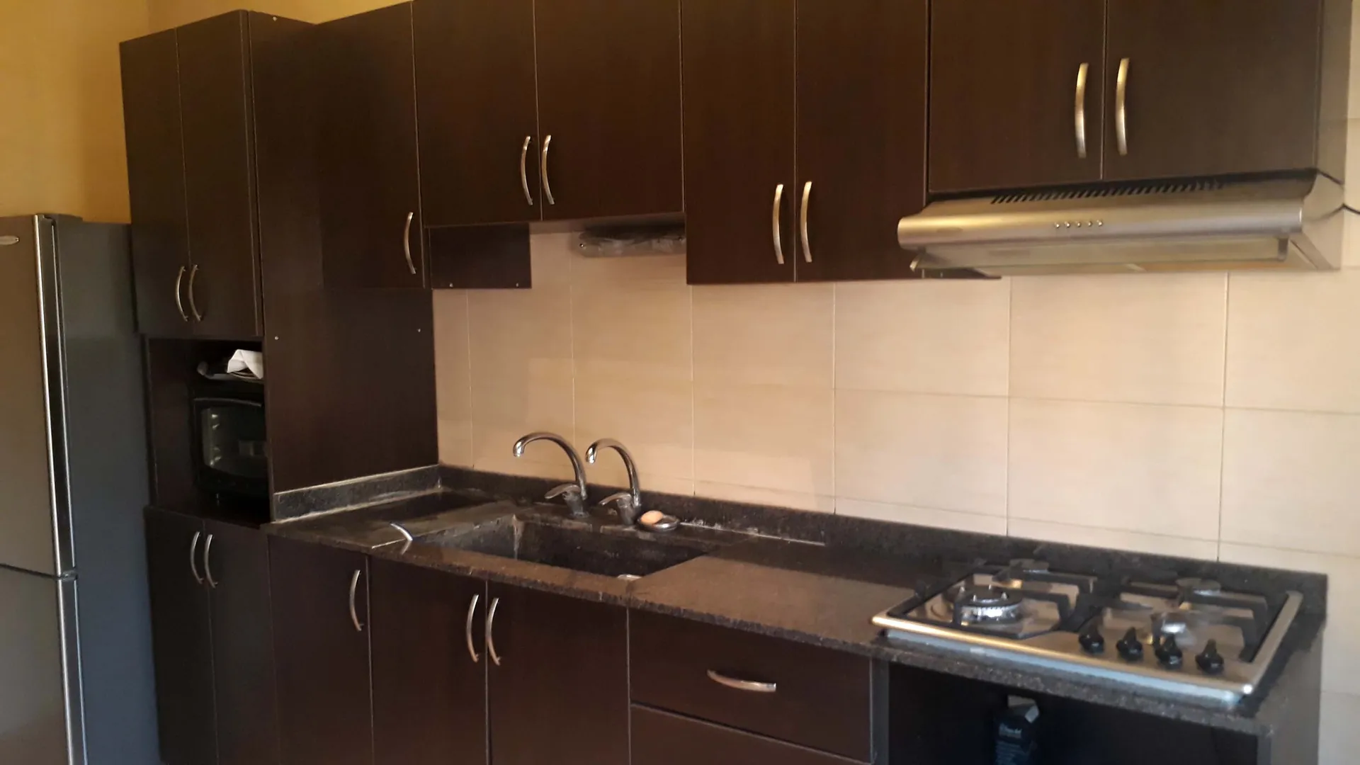 Well Located Apartment For Sale in Antelias — الصورة 6