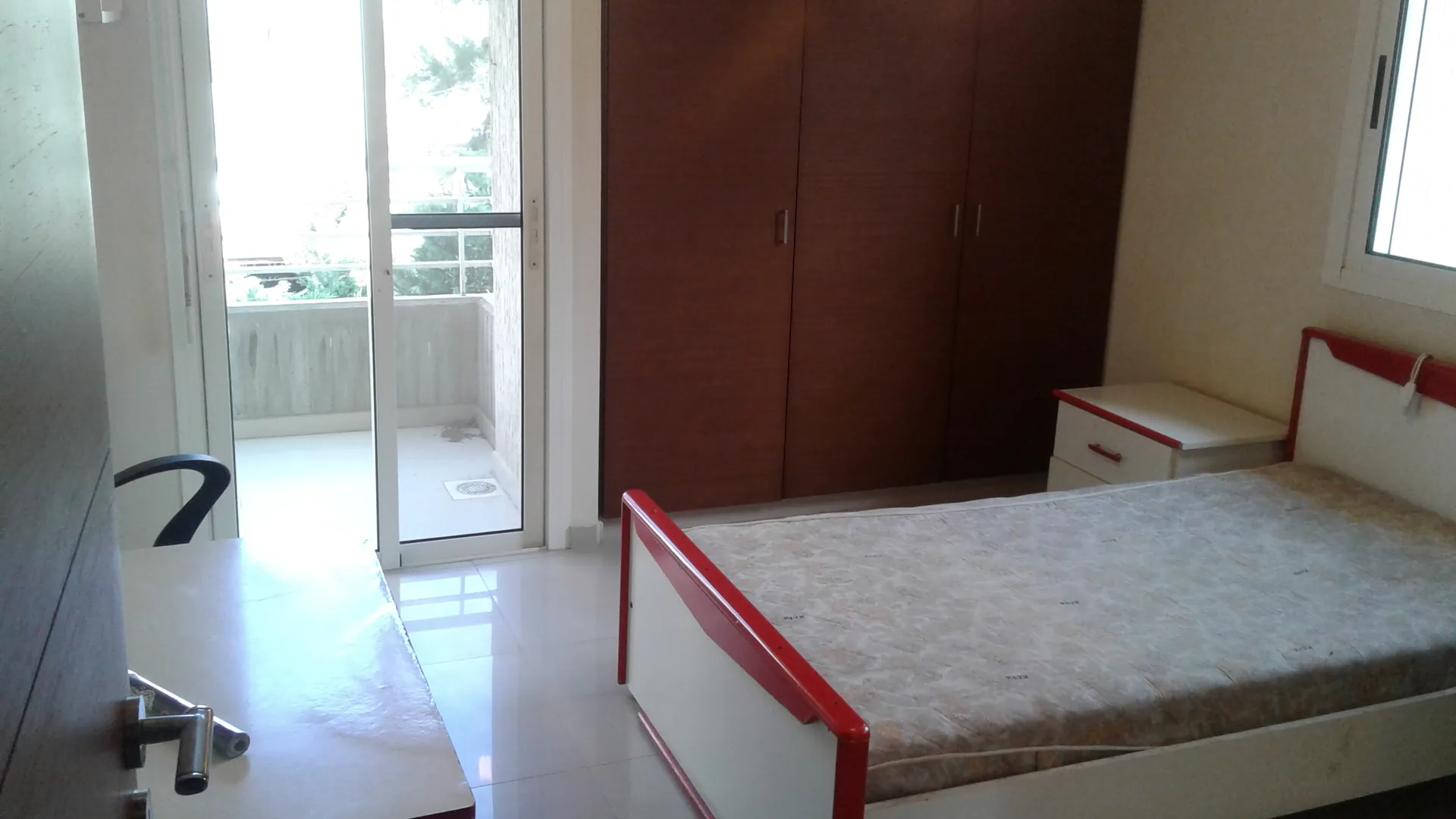 Spacious Apartment For Rent in Naccache — الصورة 6