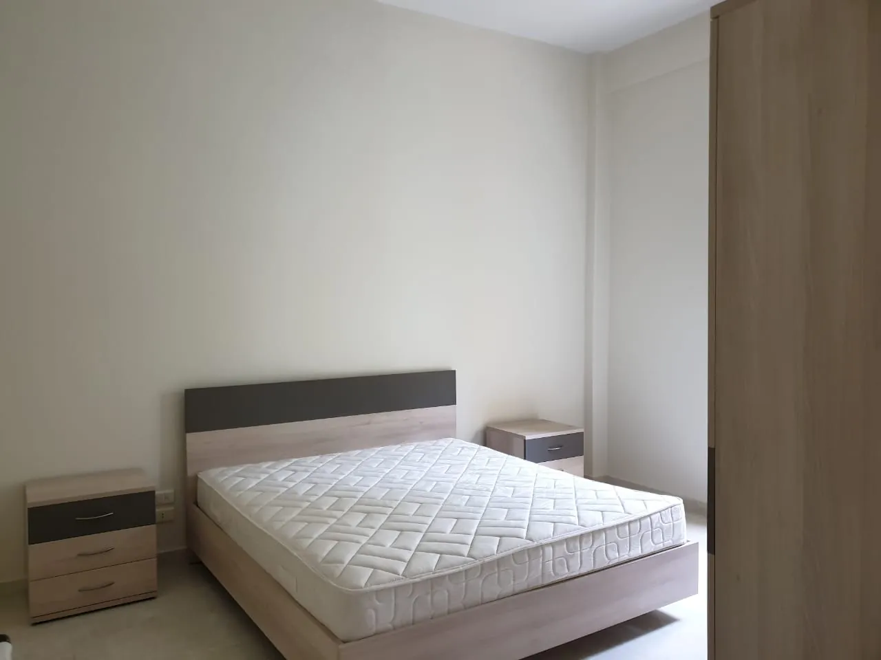 1-Bedroom Fully Renovated Apartment For Rent in Gemmayze — photo 3