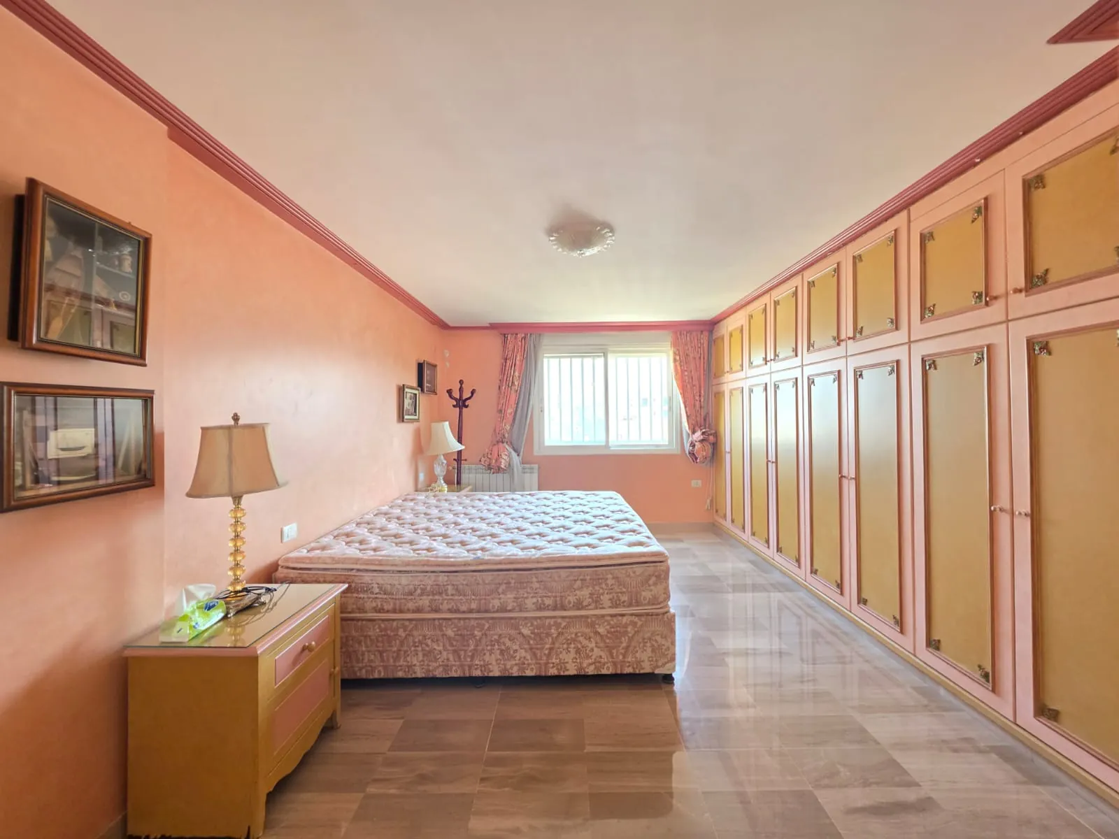 Beautifully Designed Duplex For Sale in Louaize with Panoramic view — الصورة 8