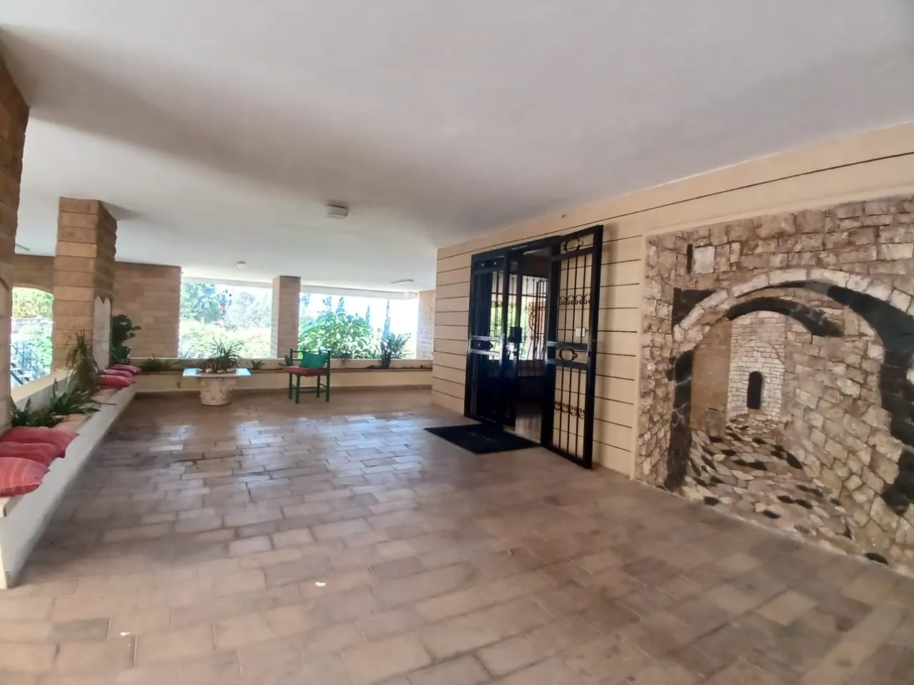 Spacious & Deluxe Apartment for Rent in A Classy Area In Ain Saadeh — photo 3