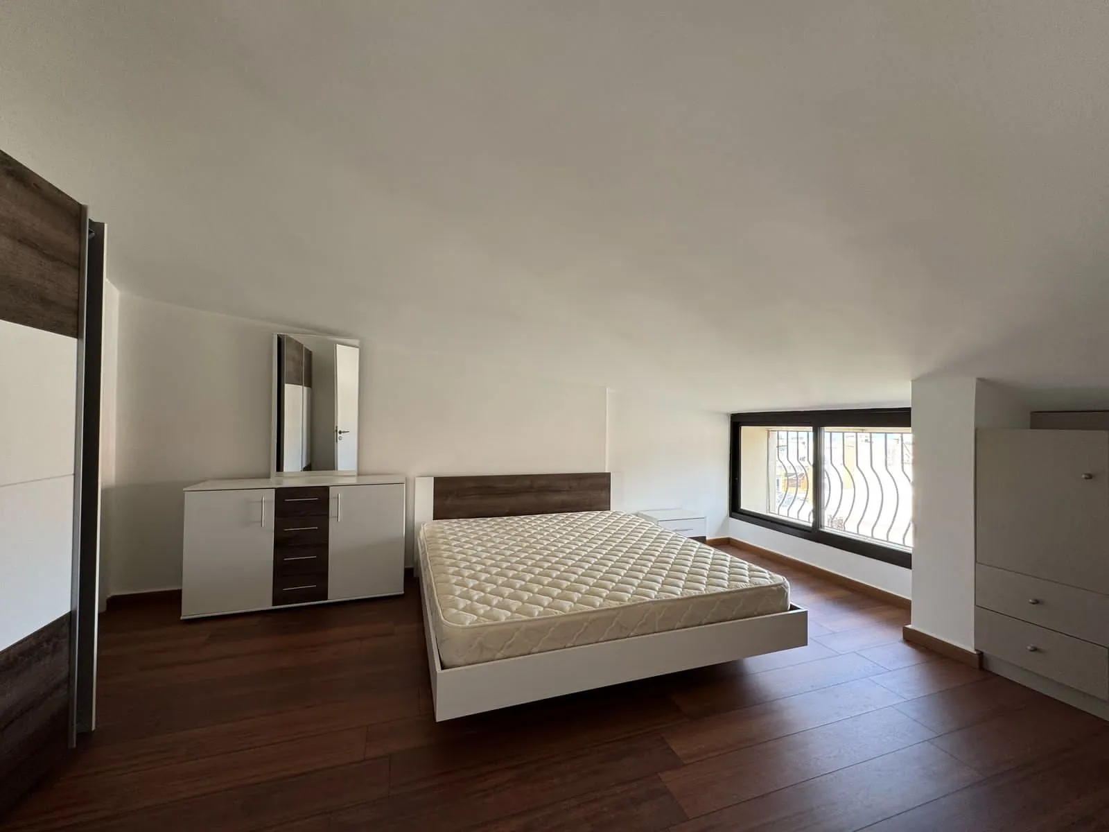 Luxurious Duplex for Sale in Mansourieh — الصورة 7