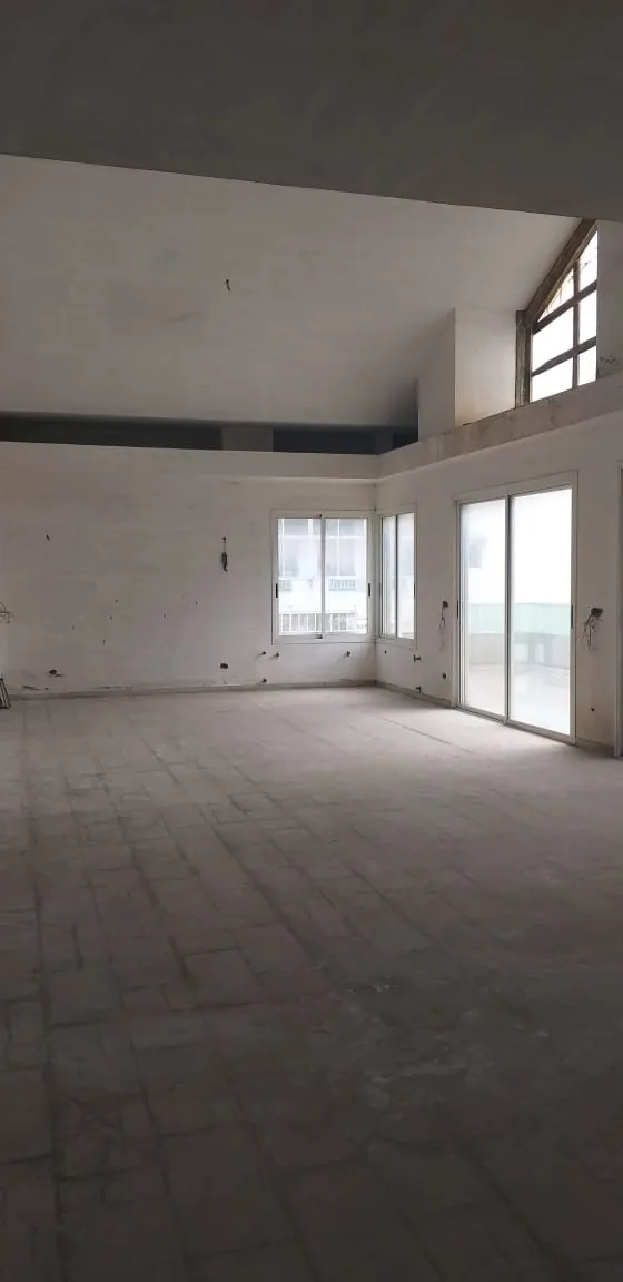 Duplex for Sale in Zouk Mikael — الصورة 6