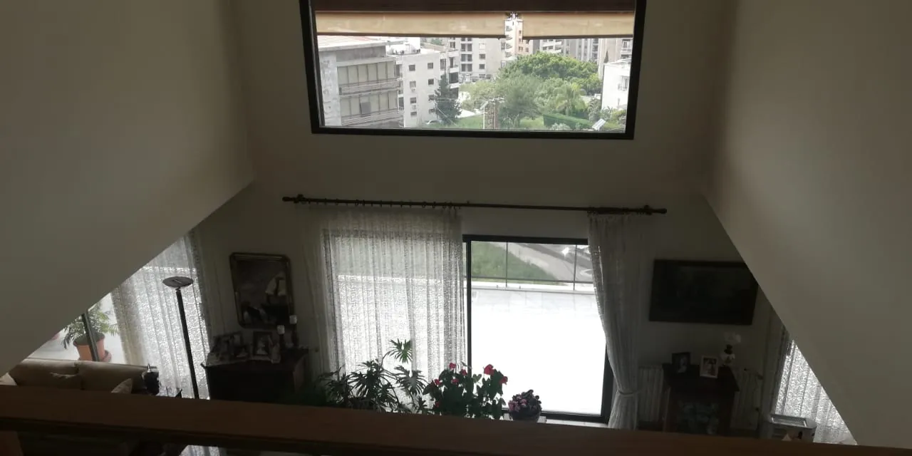 Spacious Duplex for Sale in Biyada With A Nice View & High Ceiling — الصورة 4