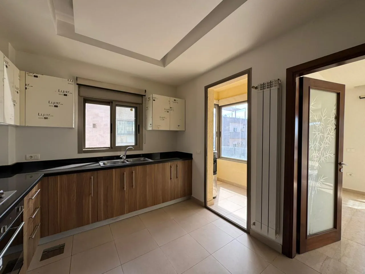 Apartment With Unlockable Sea & Mountain View in Ain Najem — photo 5
