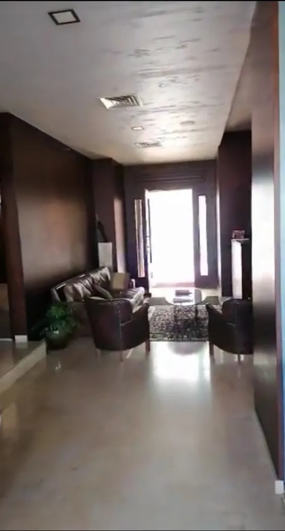 3 Floors Commercial Building for Rent on Jbeil Highway — الصورة 3