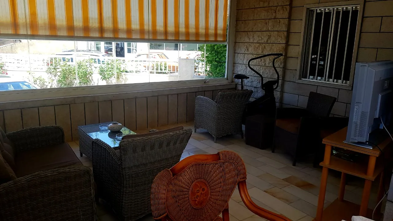 Fully Renovated Building for Sale in Faytroun — الصورة 6