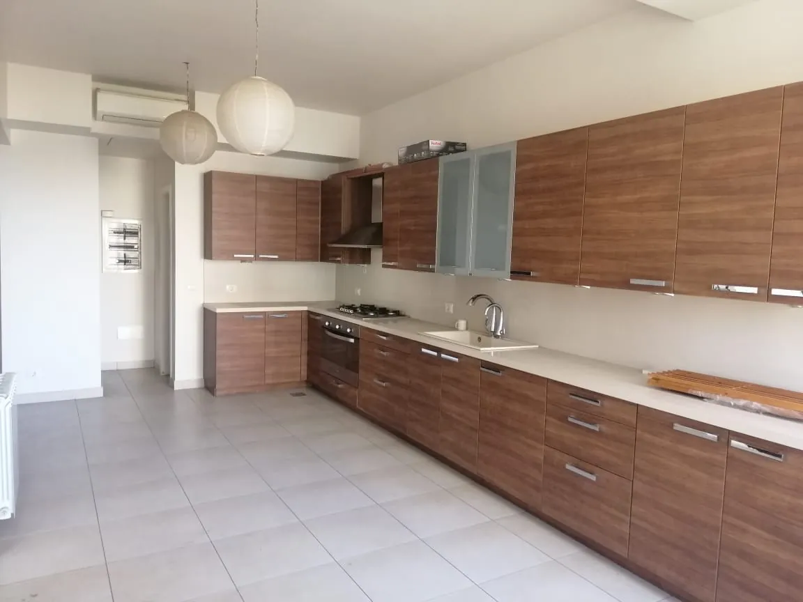 Spacious Apartment for Rent in Achrafieh, Charles Malek Avenue — الصورة 5