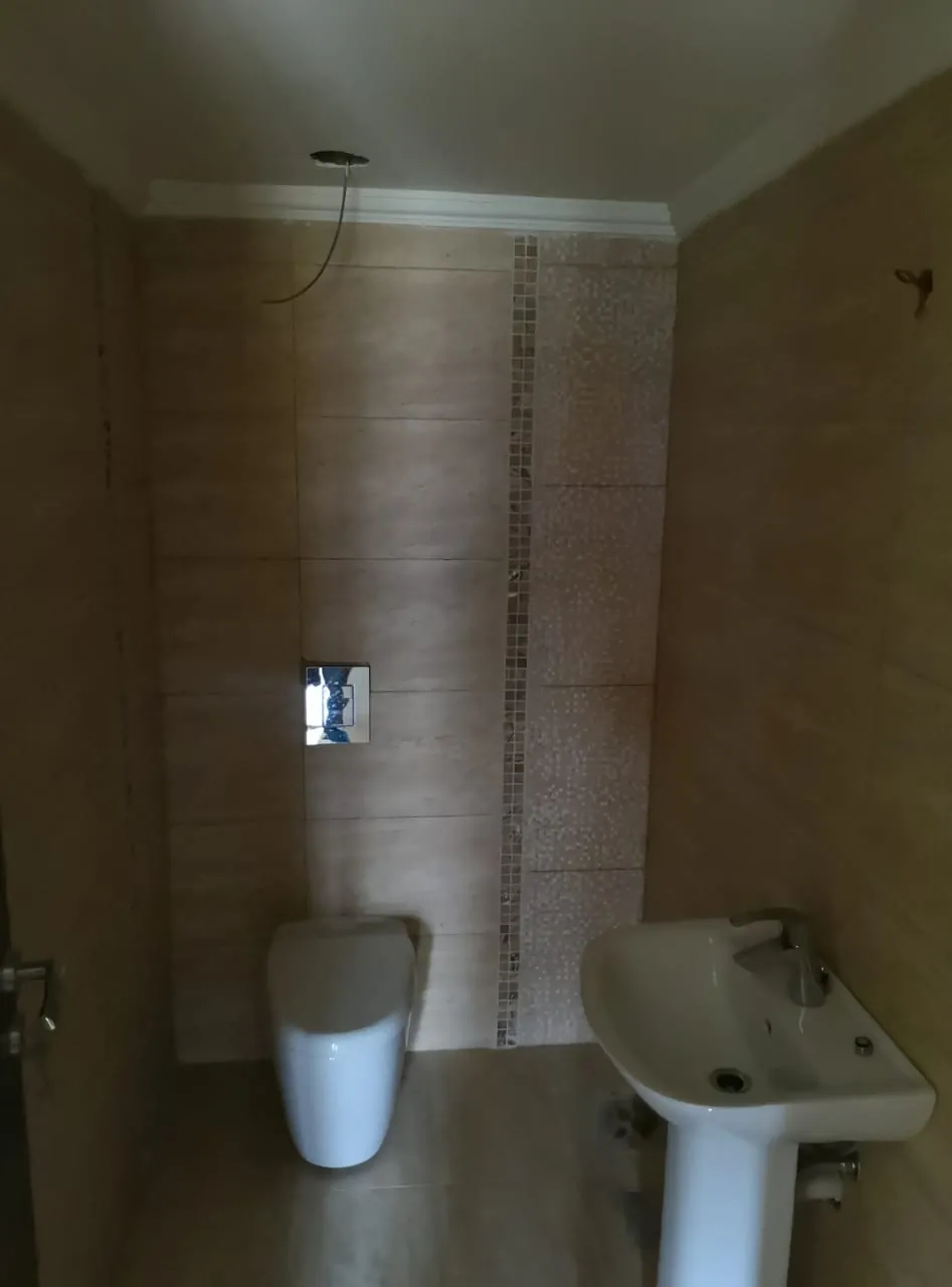 Apartment for Sale in Qannabet Broumana with Terrace — الصورة 3