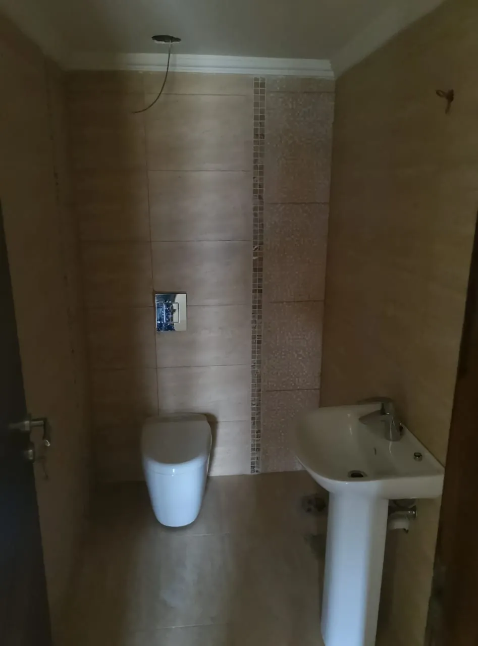 Apartment for Sale in Qannabet Broumana with Terrace — الصورة 4