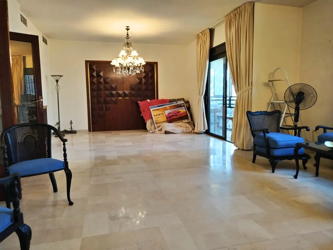 Nicely Decorated Spacious Apartment for Sale in Kfarhbeib — الصورة 5