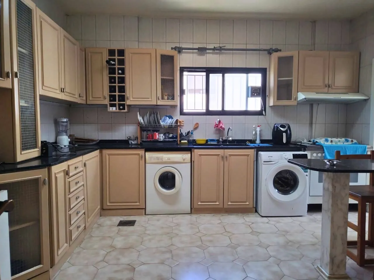 Nicely Decorated Spacious Apartment for Sale in Kfarhbeib — الصورة 6