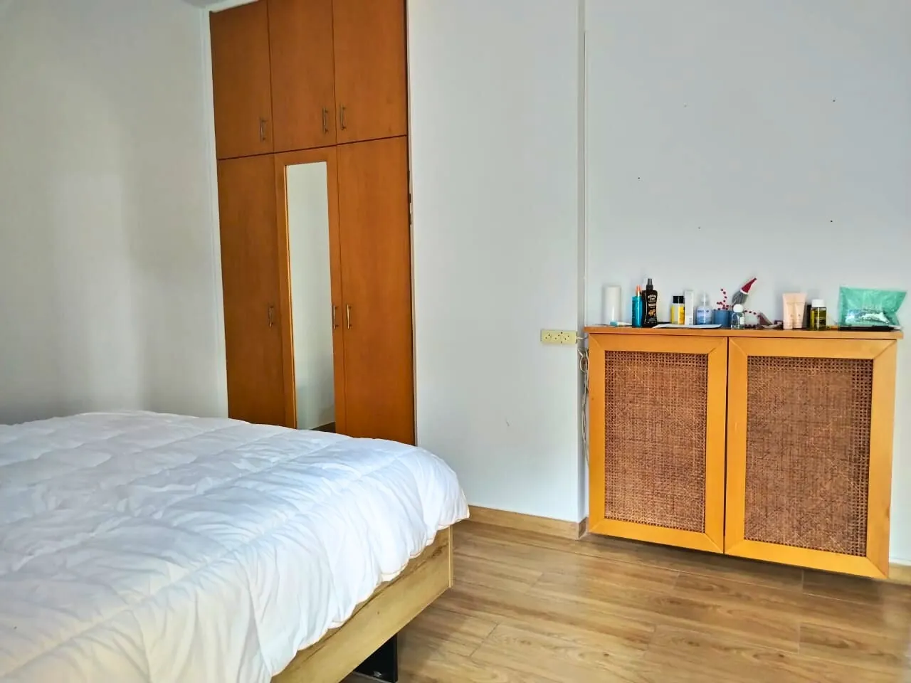 Nicely Decorated Spacious Apartment for Sale in Kfarhbeib — الصورة 9