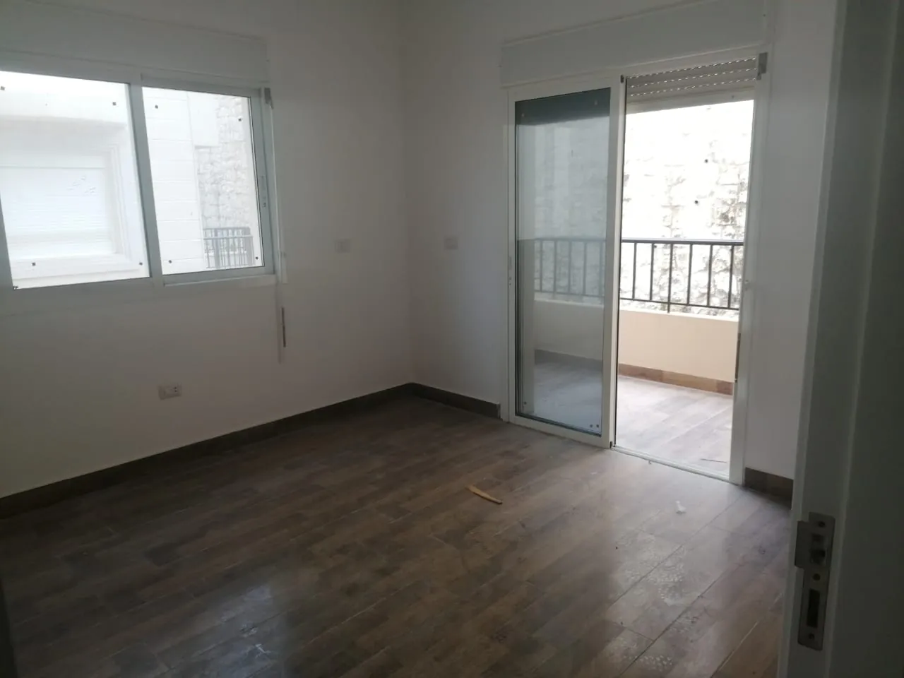 Apartment with Terrace for Sale in a Calm Area of Hboub — الصورة 4
