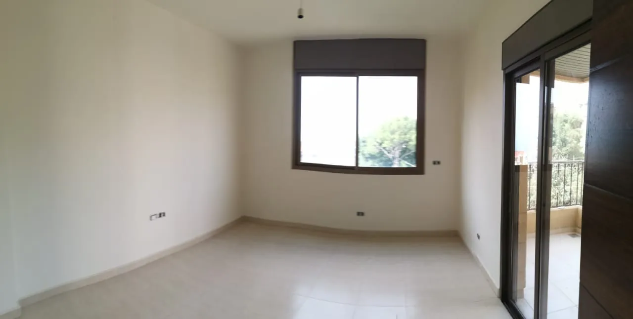 Duplex for Sale in Qannabet Broumana with Terrace — الصورة 10