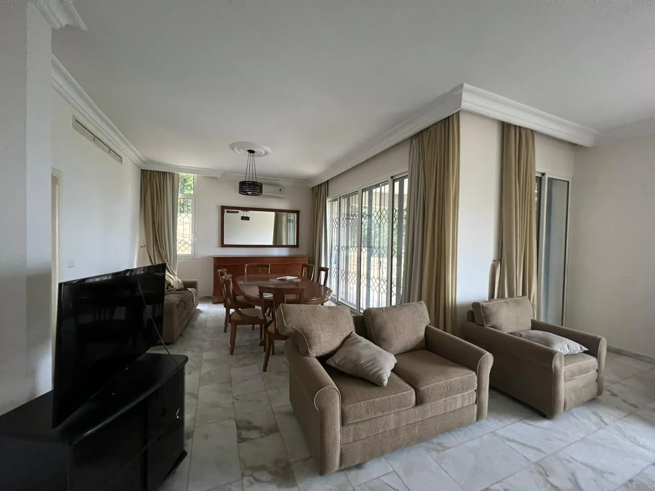 Spacious Apartment With a Garden for Rent in Tabarja Kfaryassine — الصورة 9