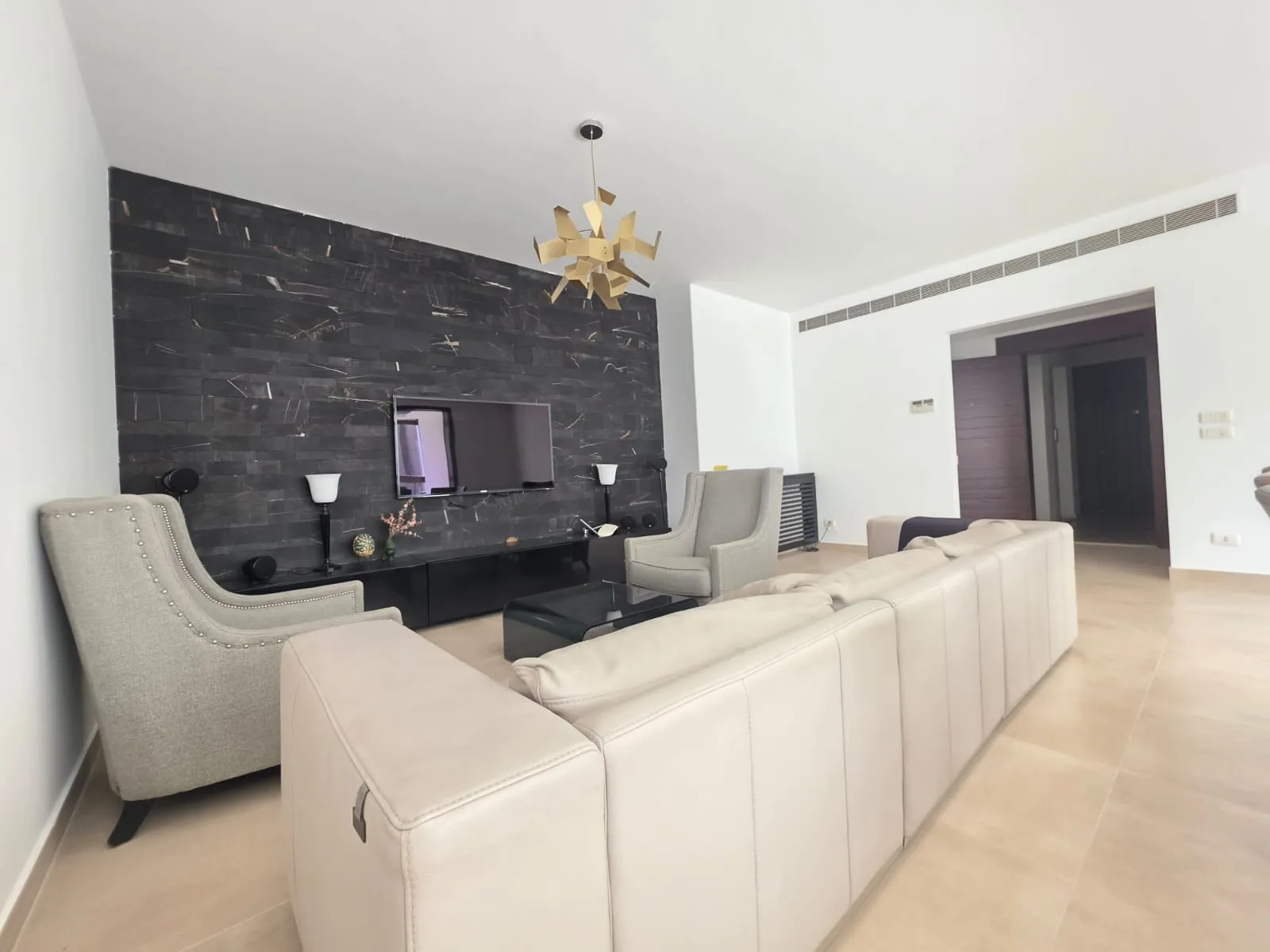 Hot Deal! 180 sqm Apartment for Sale in prime location of Mar Takla