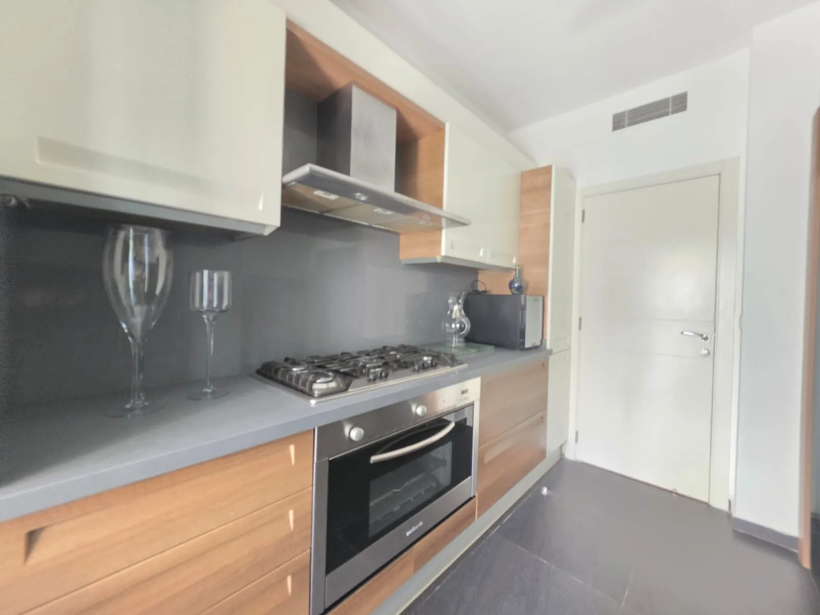 Hot Deal! 180 sqm Apartment for Sale in prime location of Mar Takla — photo 5