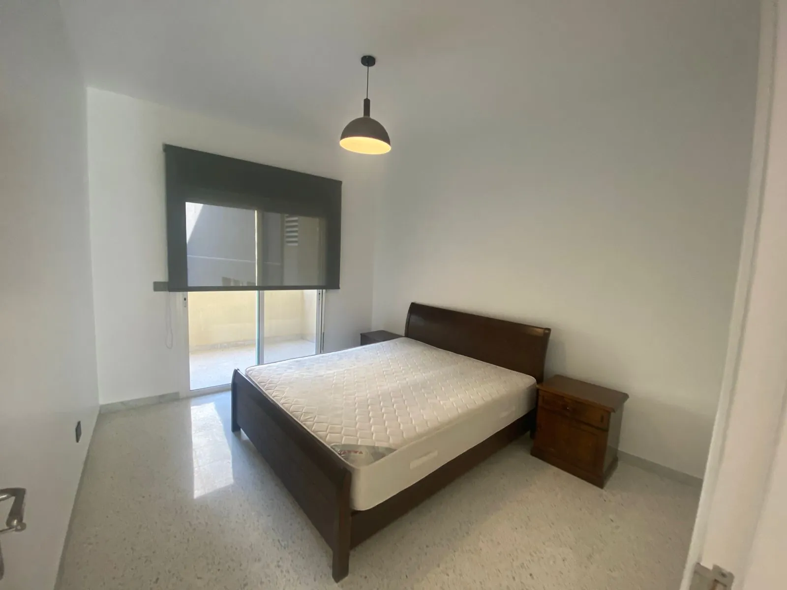 3-Bedroom Furnished Apartment for Rent in Achrafieh Lycee — الصورة 7