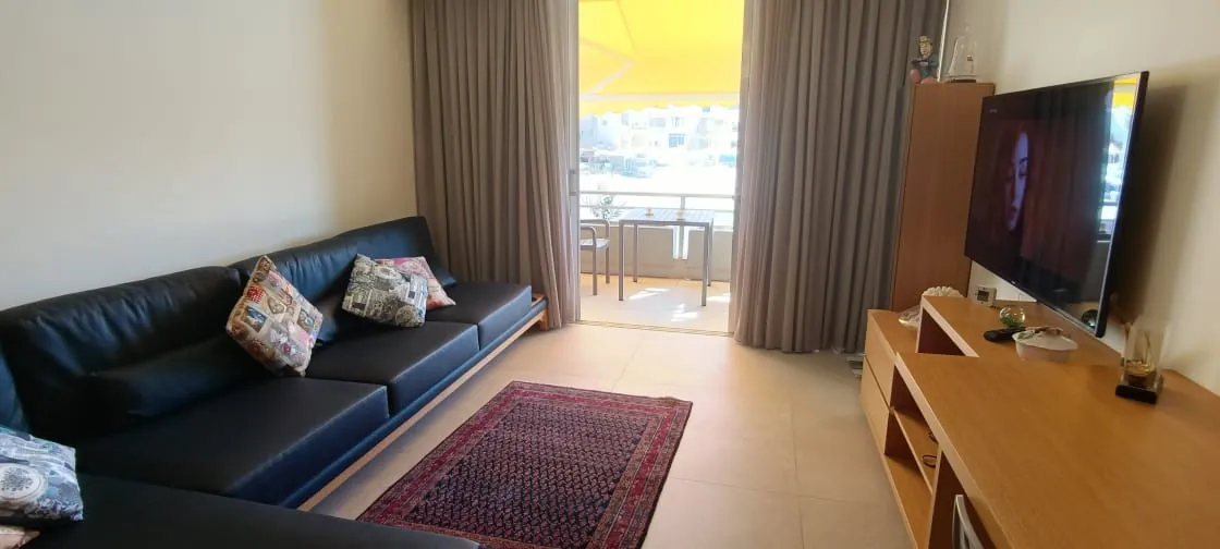 Newly Decorated Chalet for Sale in a Known Resort in Tabarja — الصورة 3