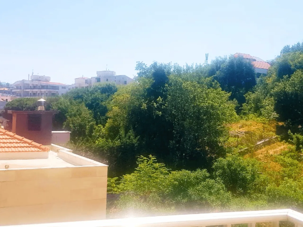 Spacious & Furnished Apartment for Sale in Ajaltoun — الصورة 3