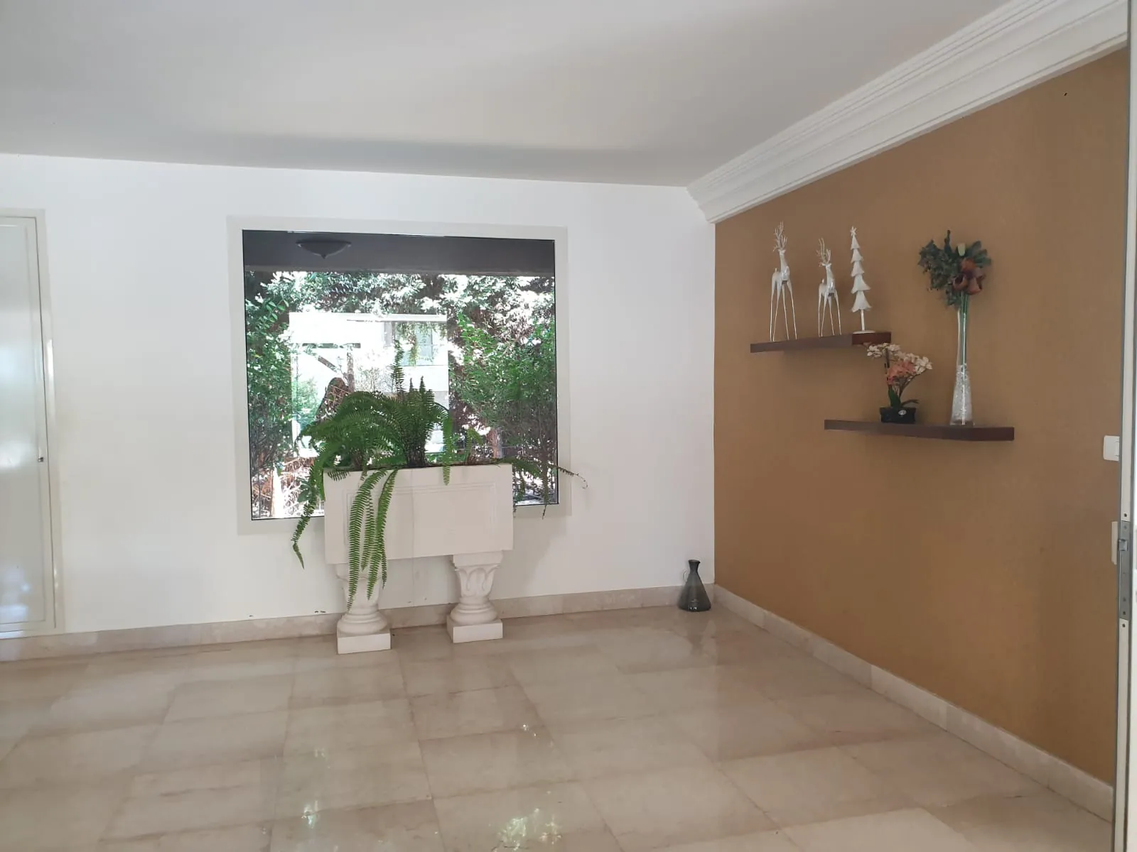 Super Deluxe Spacious Apartment For Sale in Jbeil — photo 5