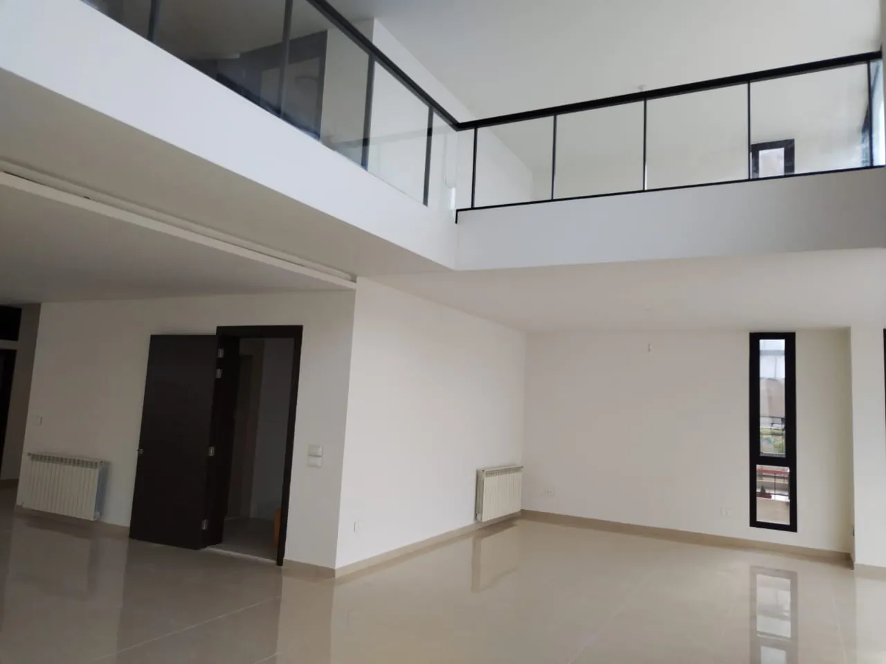 Duplex Apartment for Sale in Haret Sakher with Panoramic View — الصورة 2