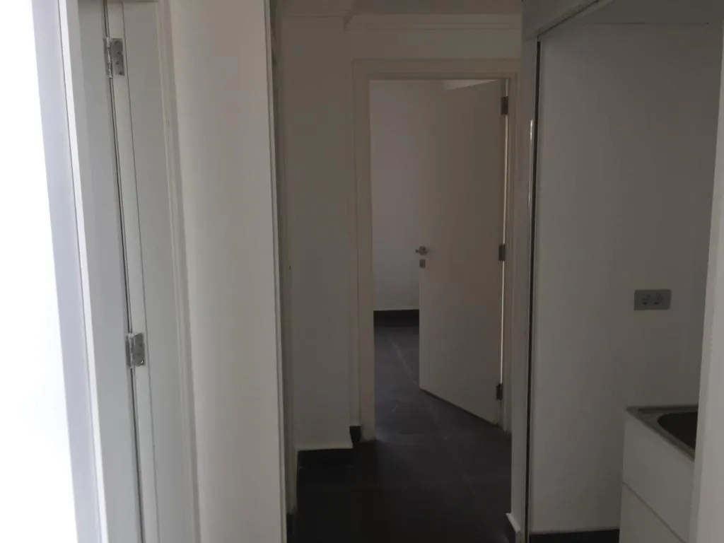 Deluxe Apartment for Sale in Halat with Amazing — الصورة 3