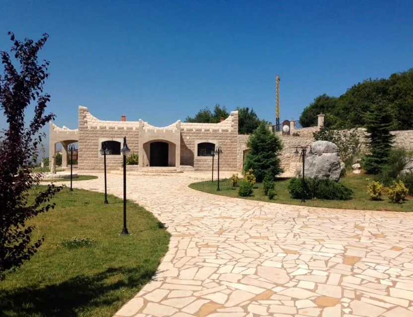 Super Deluxe Villa for Sale in Ajaltoun — الصورة 4