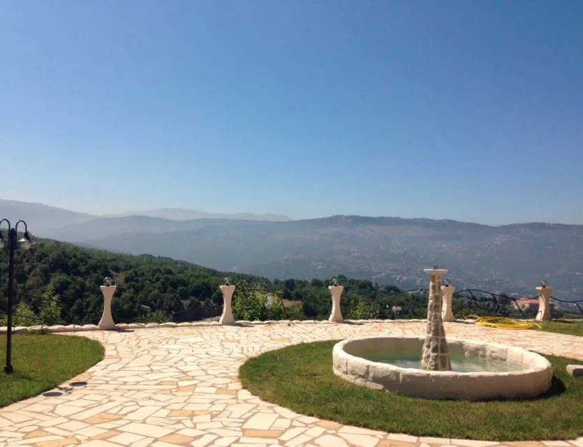 Super Deluxe Villa for Sale in Ajaltoun — الصورة 8