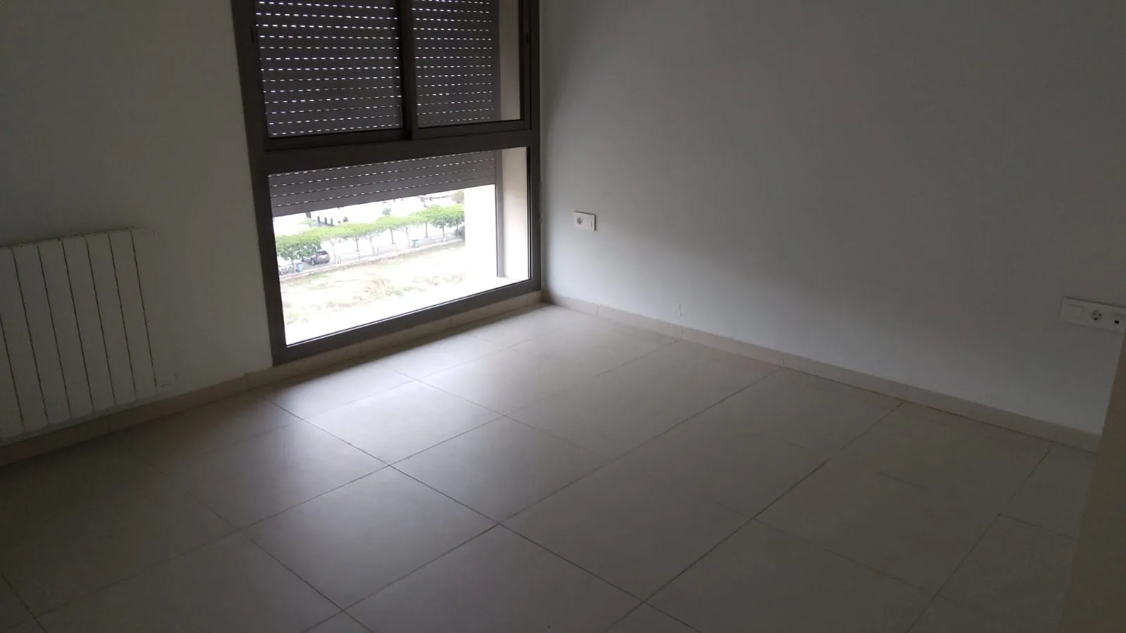 Fully Furnished Spacious Apartment for Rent in Dbayeh — الصورة 7