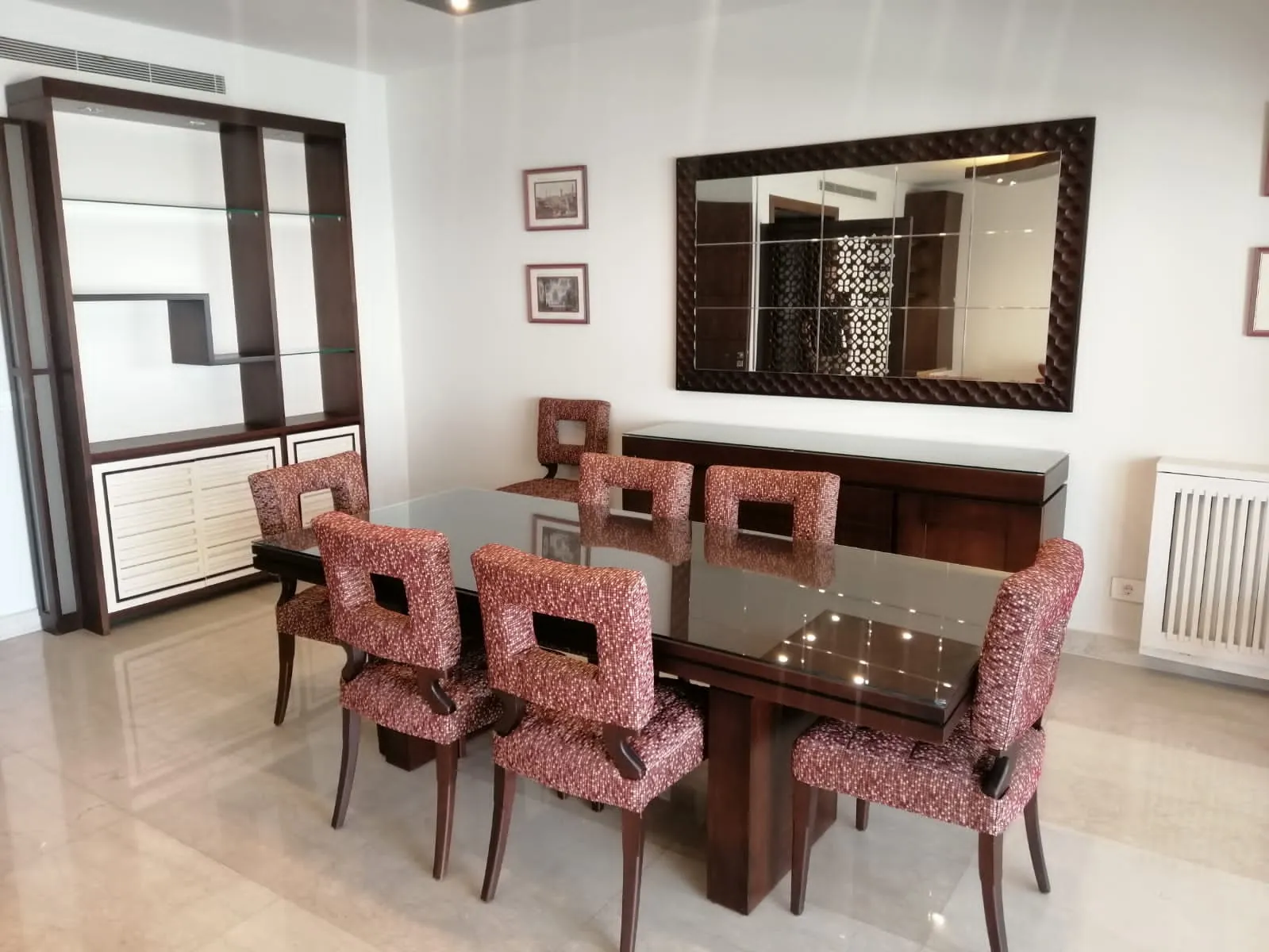An Impeccable Furnished Apartment for Rent in Achrafieh — الصورة 3