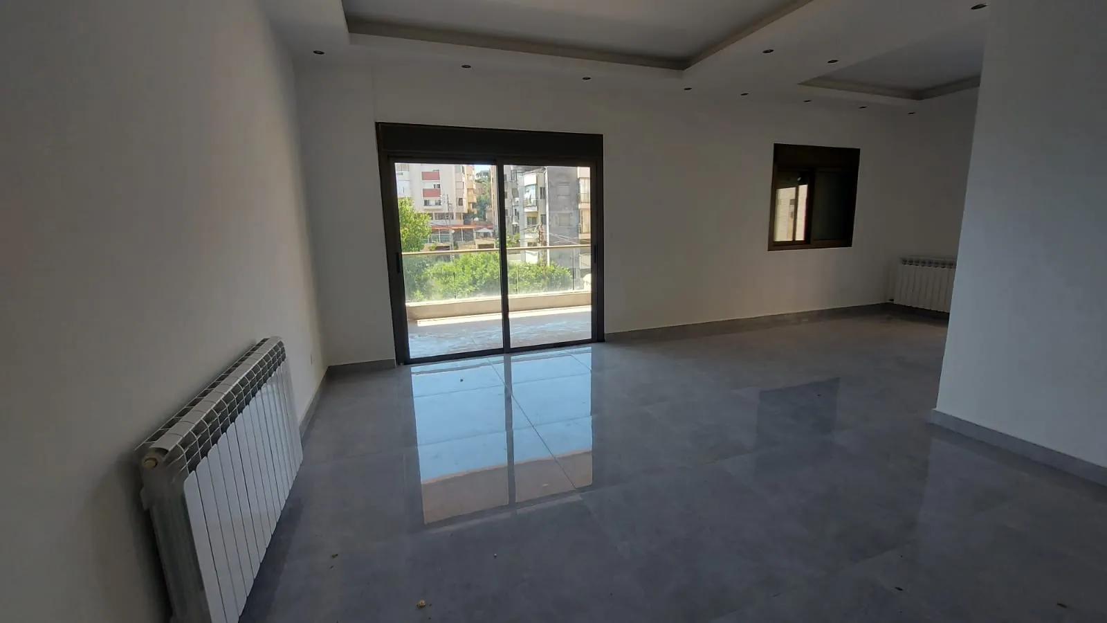 Deluxe Apartment for Sale in Hboub