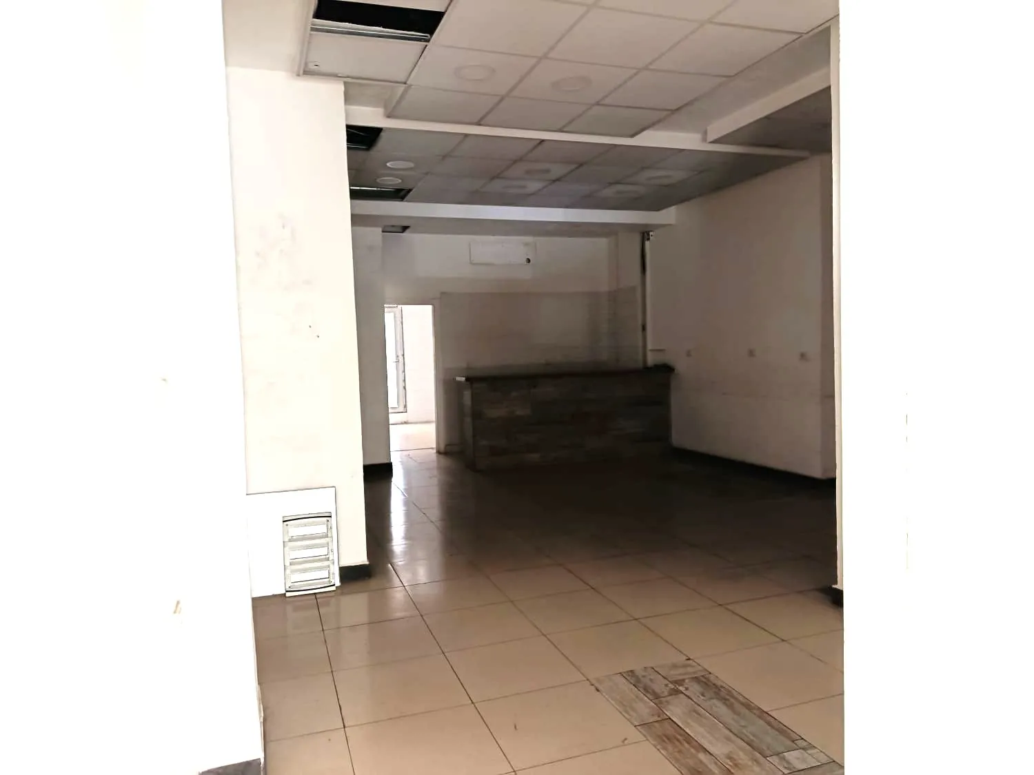 120 SQM Shop for Rent in Achrafieh, Fassouh — الصورة 3
