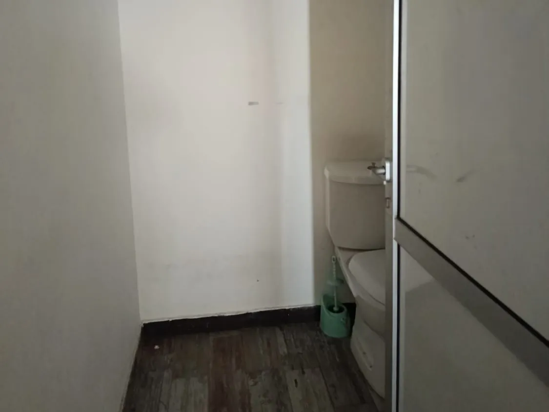 120 SQM Shop for Rent in Achrafieh, Fassouh — الصورة 8