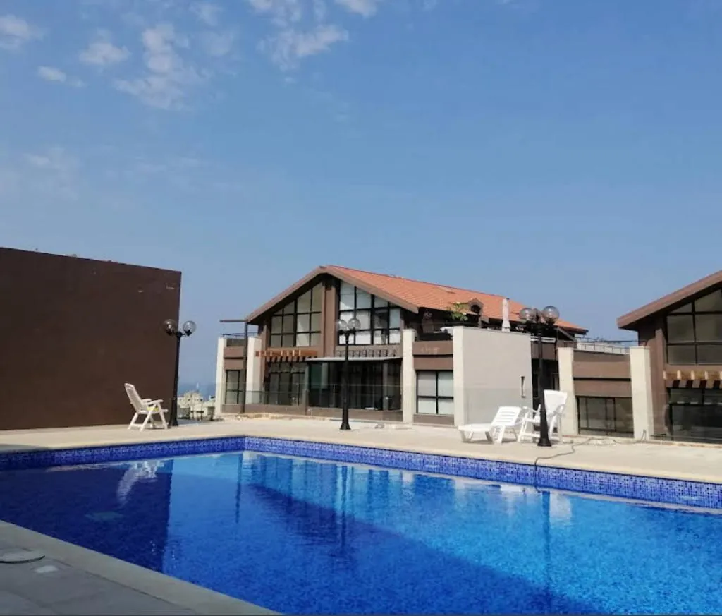 A Beautiful Duplex for Sale In A Gated Community in Bouar — الصورة 8
