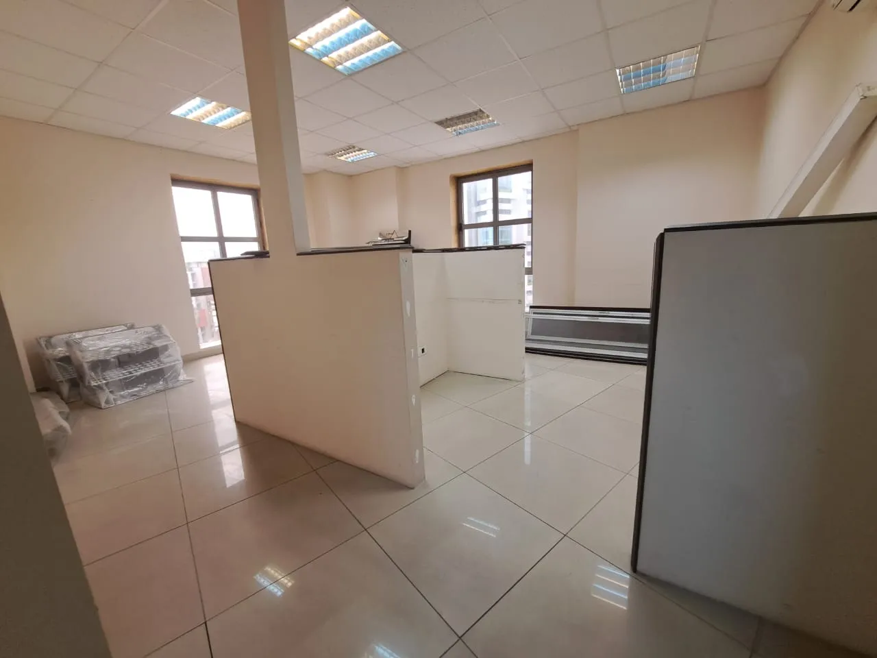 Spacious Office for Rent in Dekweneh — الصورة 3