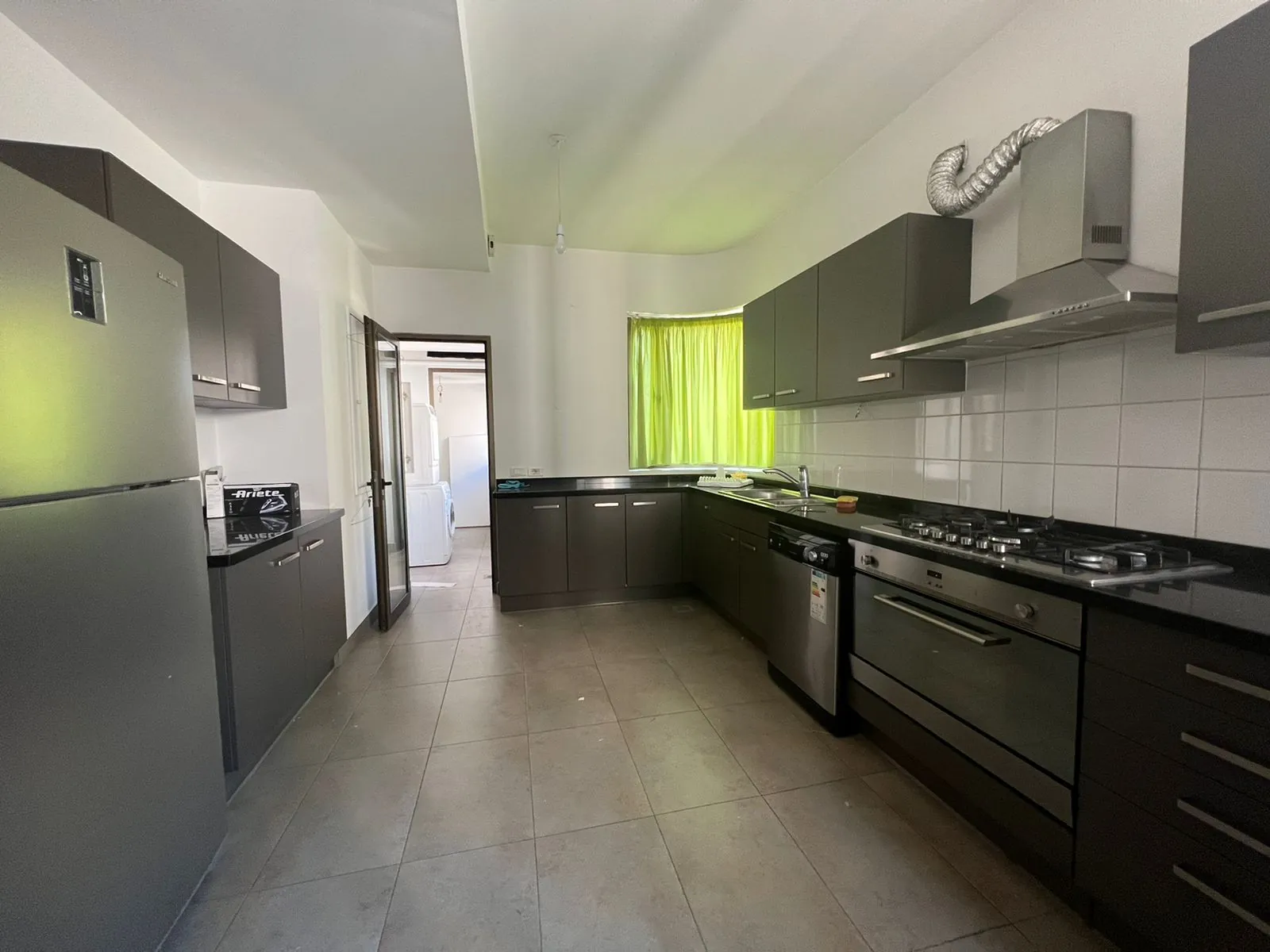 Apartment for Sale in Select Location in Achrafieh, Abed El Wahab — الصورة 5