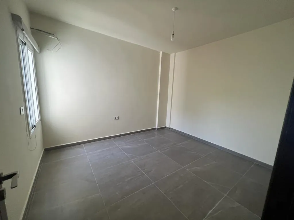 Renovated Apartment For Rent in Jbeil — الصورة 4