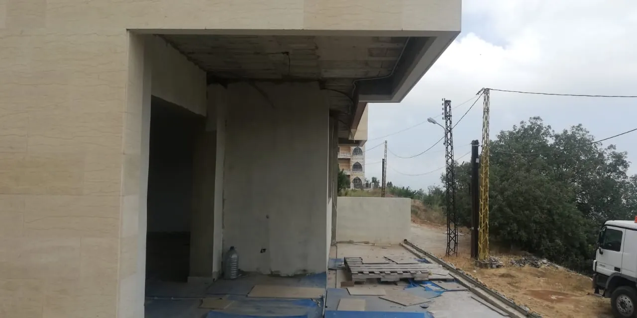Final Stage Apartment With A Garden For Sale in Kornet Chehwan — photo 5