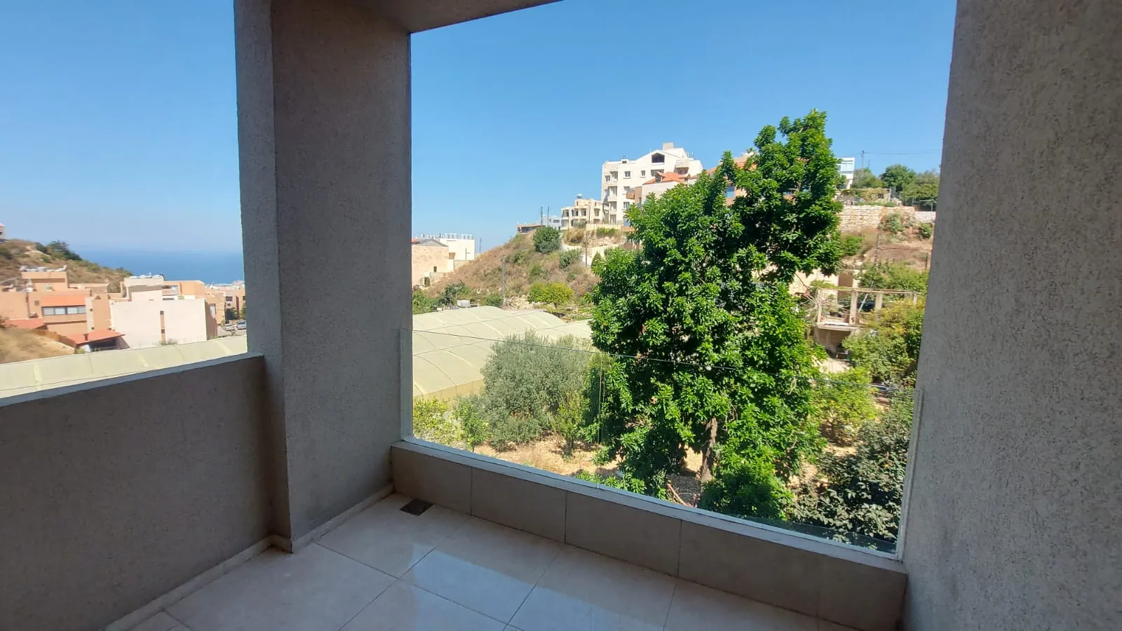 Apartment For Rent in Blat in A Calm Area — الصورة 4