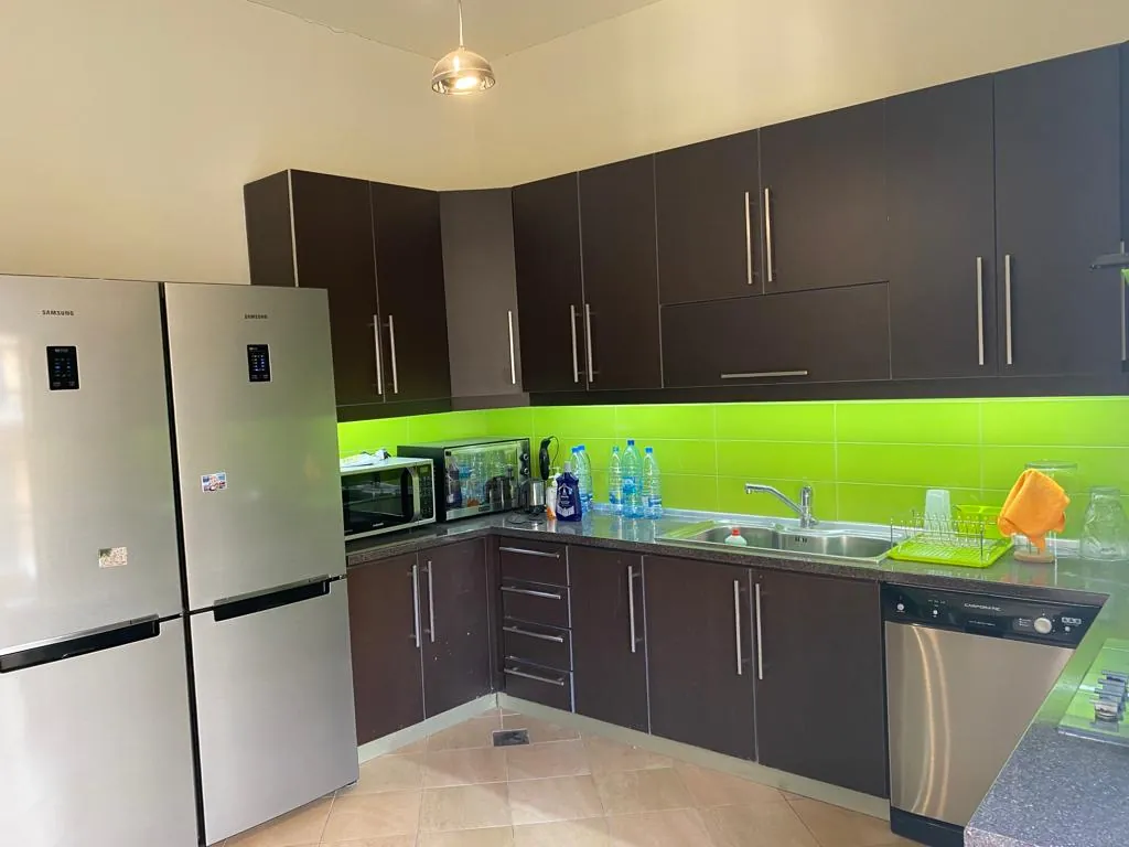Spacious Furnished Apartment For Rent In Saifi Village — الصورة 5