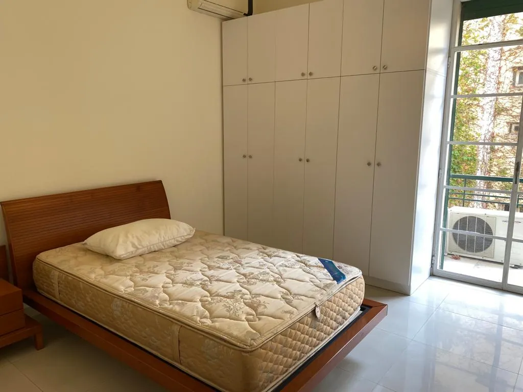 Spacious Furnished Apartment For Rent In Saifi Village — الصورة 7