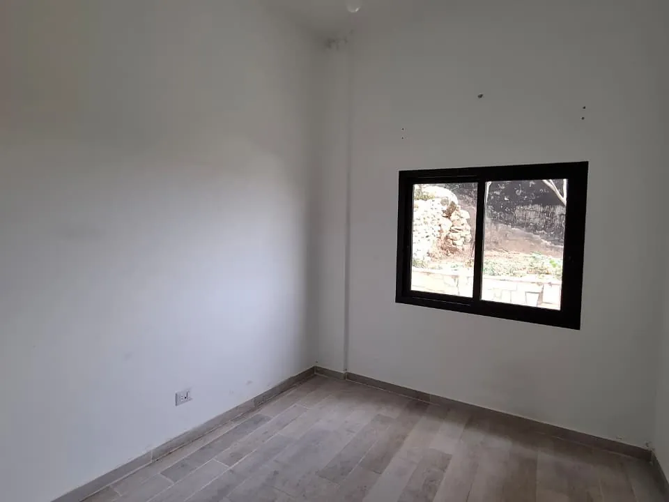 Apartment With Terrace & Beautiful View for Rent in Fidar — الصورة 8