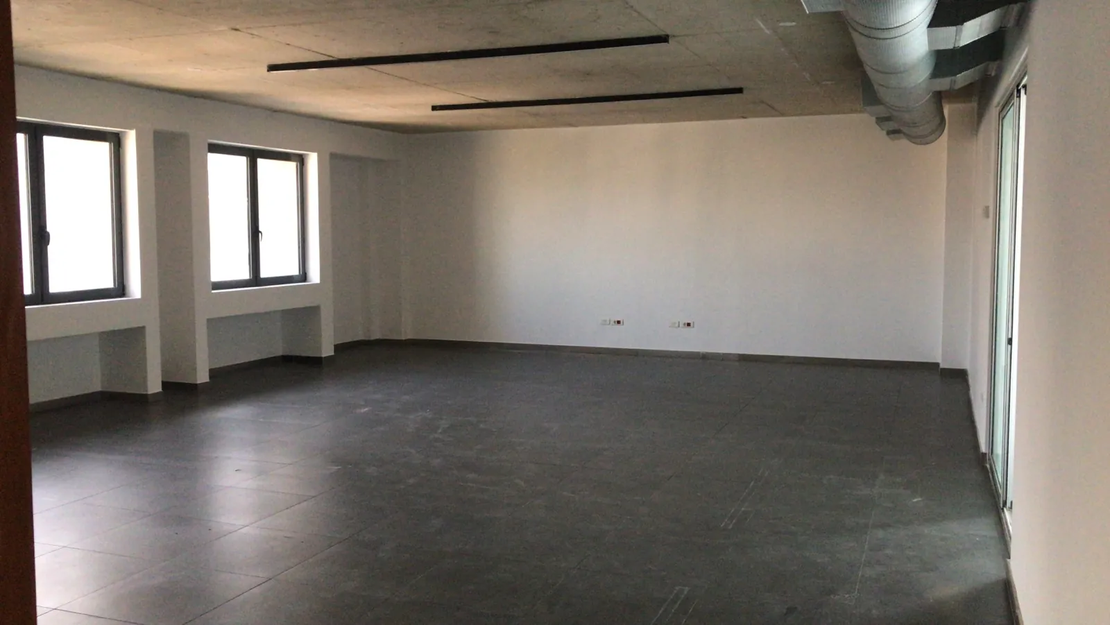Open Space Office For Rent In Mar Mikhael Achrafieh