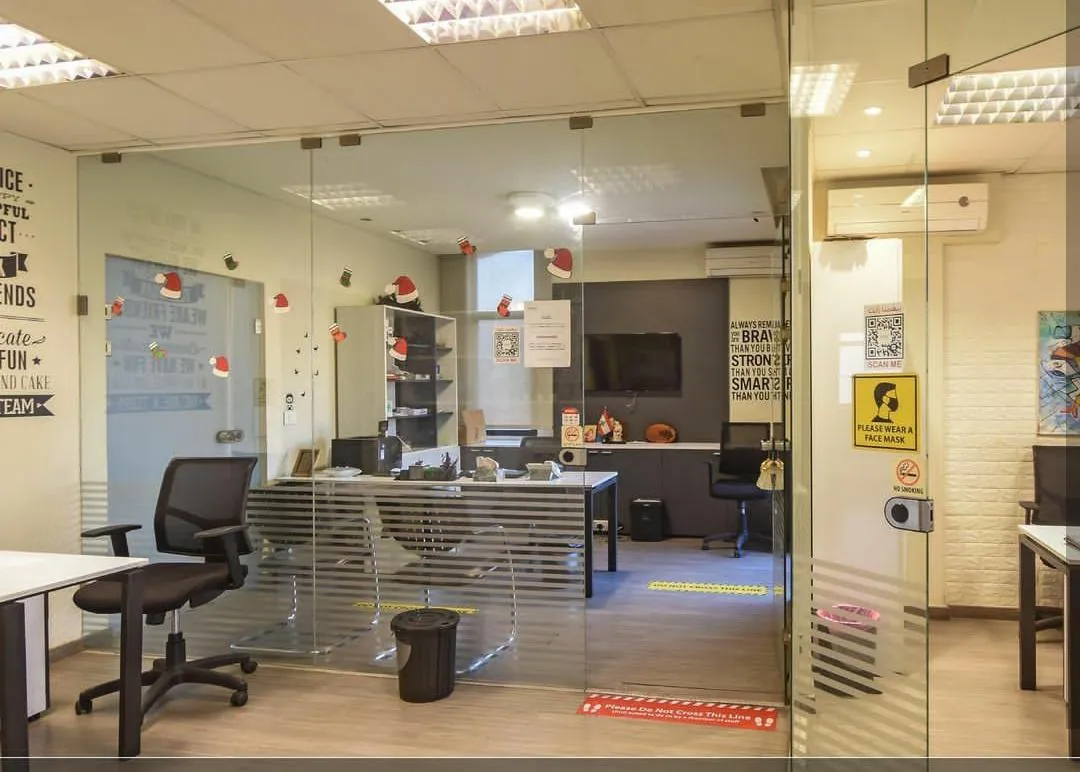 Spacious Office for Rent in Jisr El Bacha — الصورة 2