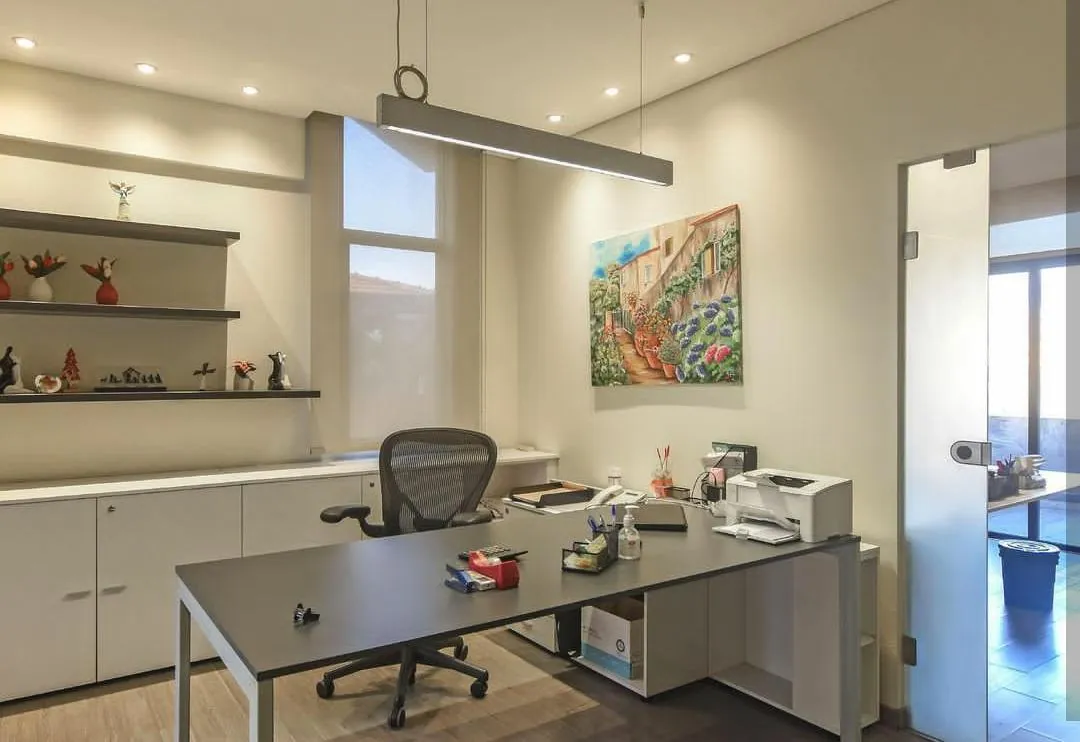 Spacious Office for Rent in Jisr El Bacha — الصورة 6
