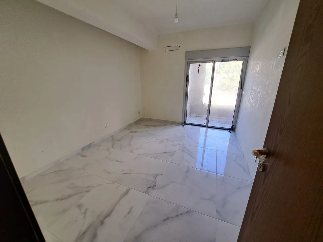 A Luxurious 165 SQM Apartment for Sale in Fidar — الصورة 3