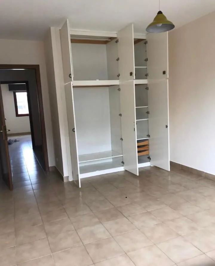 2-Bedroom Furnished Apartment for Rent in Broumana — الصورة 4
