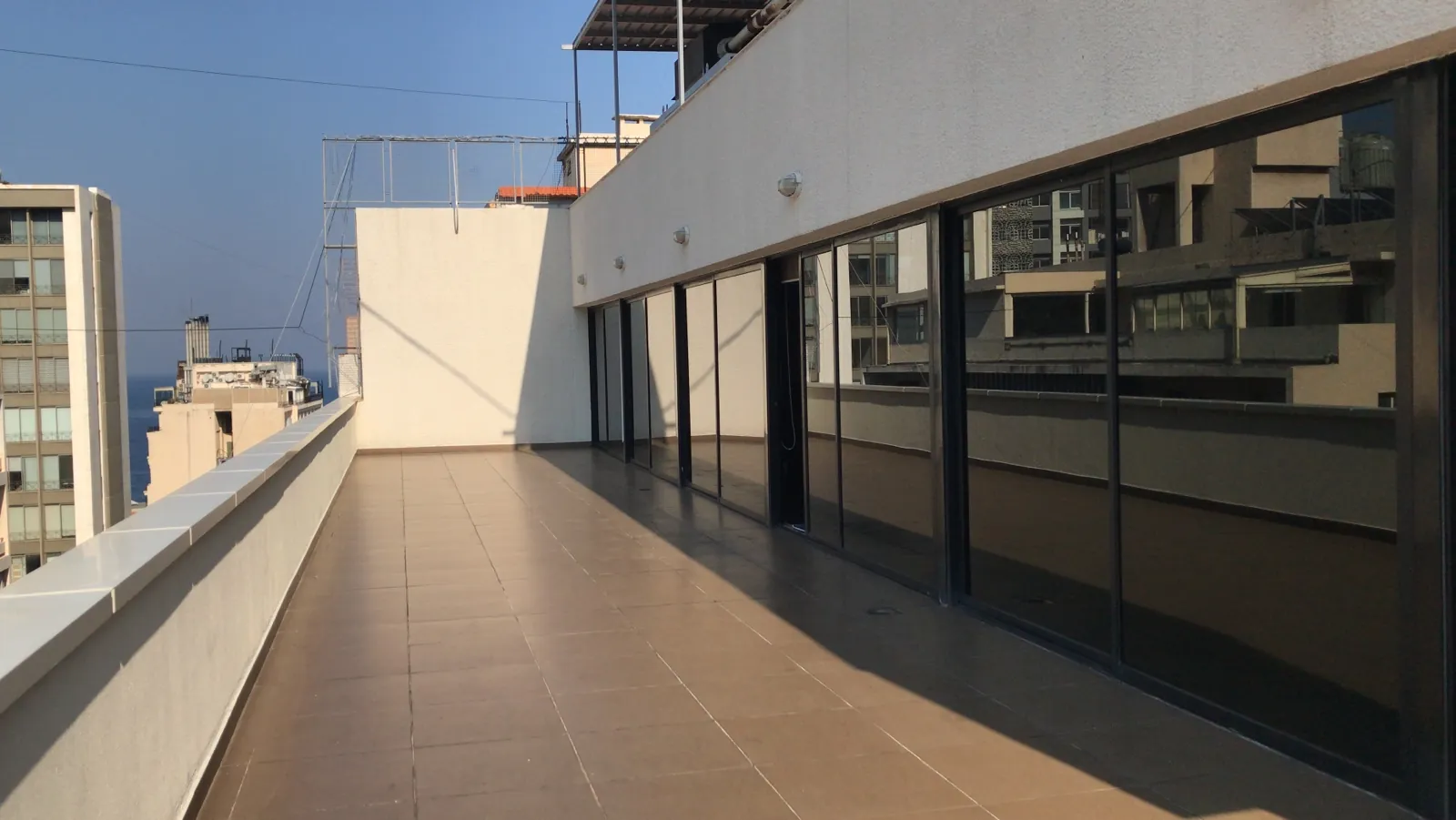 Office for Rent with Terrace in Minet El Hosn — photo 2